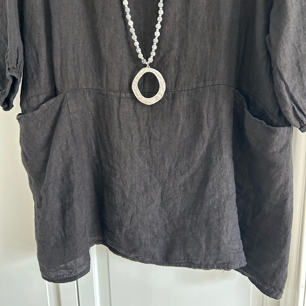 Cobblestone Linen Top - Picture 2 of 4